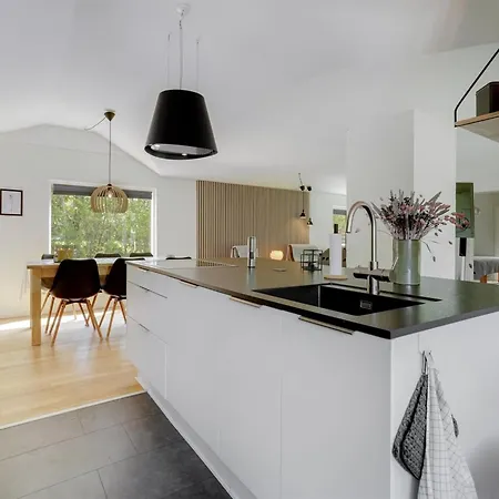 Holiday Krischan - 100m From The Sea By Interhome Hotel