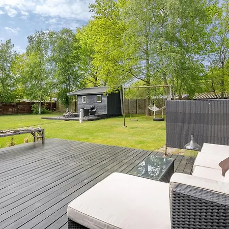 Holiday Krischan - 100m From The Sea By Interhome 3* Middelfart